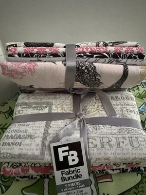 New - 10 Cotton Fat Quarters Paris Theme Pink, Black, White - Monuments & Keys - Image 1 of 4