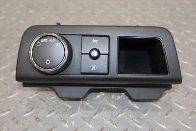 07-13 Cadillac Escalade EXT Interruptor de faros montado en el tablero con Cubby (probado) Foto 1 de 4