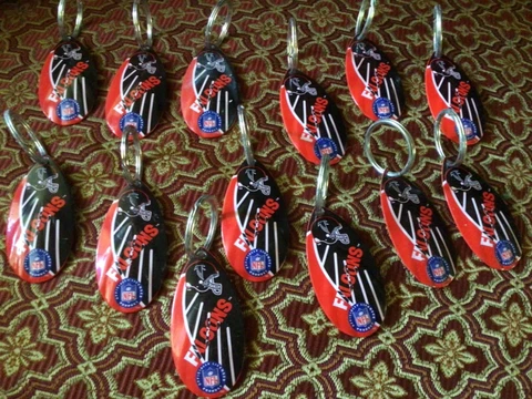 NFL - 13 ATLANTA FALCONS KEY CHAIN KEY RINGS - bakers dozen Cover