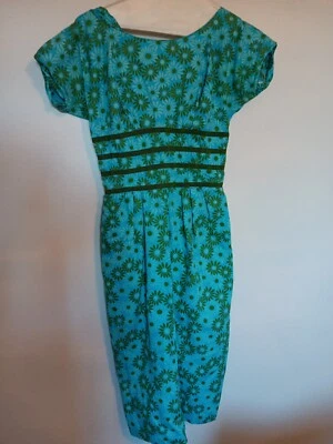 Vtg Cotton Sundress Daisy Pattern Avacoda Green Ribbon Blue Sz S Child Woman  - Image 1 of 4