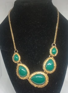 Princess Women's Gold Tear Drop Green Bead Necklace - Picture 1 of 4