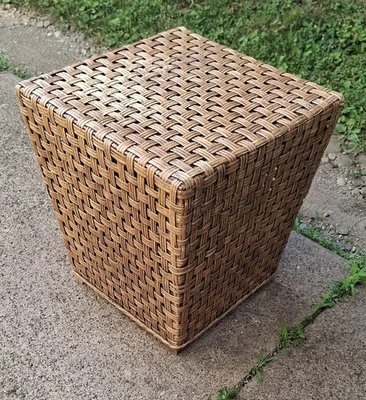 Vintage 1980s High Quality Woven Wicker Square Side Table - Image 1 of 4