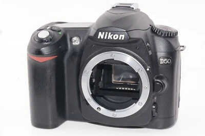 Excellent Nikon D40 6.1MP Digital SLR Camera Body Black From JAPAN Express - Image 1 of 4
