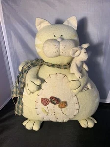 Delton Products Corp. Primitive Country Cat With The Mouse - Picture 1 of 6