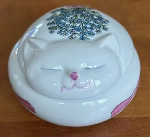 Kitten Cat Vintage 80’s Takahashi Porcelain Trinket Dish 3.5”wide 2.5”tall - Picture 1 of 8