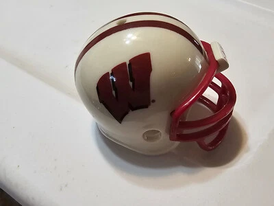 WISCONSIN BADGERS BIG 10 #860 POCKET PRO HELMET RIDDELL - Image 1 of 4