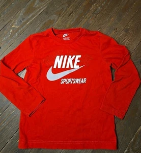 Nike Kids Size 7 Red Longsleeve Shirt - Picture 1 of 3