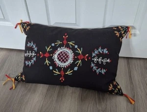 Ikea Vinterfint Embroidered Pillow Black Floral With Tassels includes pillows - Picture 1 of 3