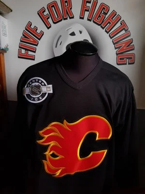 CALGARY FLAMES VINTAGE 1990'S CCM AIR KNIT CENTER ICE BLANK PRACTICE JERSEY NHL - Image 1 of 4