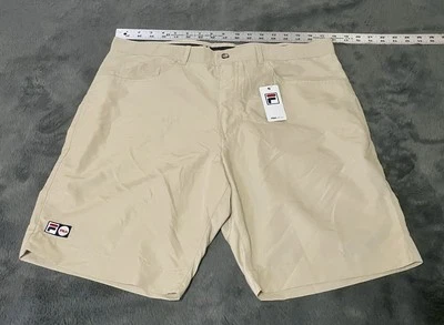 NUEVO CON ETIQUETAS - Pantalones Cortos de Golf Fila Color Caqui Para Hombre - Talla 34 - Chino - Frente Plano Foto 1 de 4