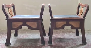 PAIRE DE BANCS RECEPTEURS. BOIS D'ACAJOU. STYLE MODERNISTE. XXE SIÈCLE. - Foto 1 di 1
