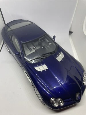 Mercedes - Benz SLR McLaren CMC 1/18 Dark Blue - Image 1 of 4