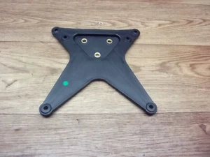 PLACA SOPORTE MATRÍCULA DUCATI MONSTRUO 937 56113392A (Mix6 - Imagen 1 de 3