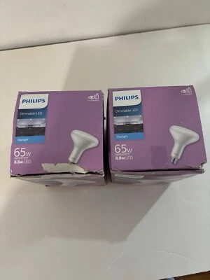 NEW 2-pack lot PHILIPS 8.8W 65W LED Flood Light Bulb BR40 Daylight Dimmable - Image 1 of 4