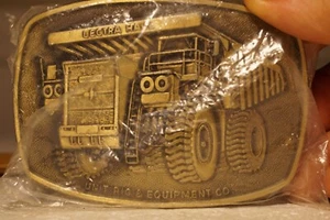 Lectra Haul Unit Rig & Equipment Company Belt Buckle Brass Vintage - Picture 1 of 5