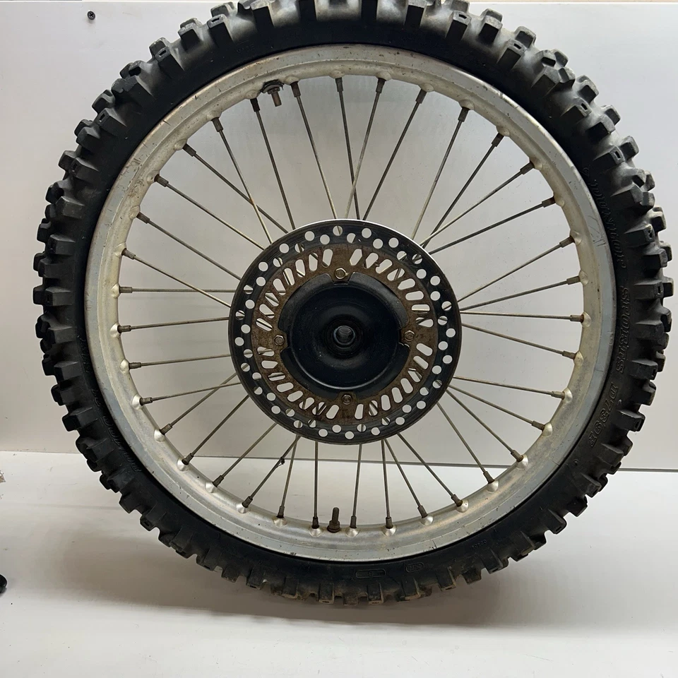 90-92 1991 HONDA CR125R CR 125 R RUEDA DELANTERA MONTAJE BUJE LLANTA RADIOS OEM Foto 1 de 4