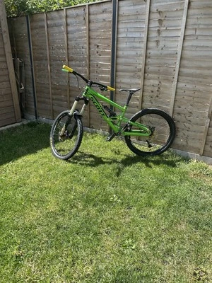 Scott Voltage 2014 Downhill Bike - Image 1 of 4