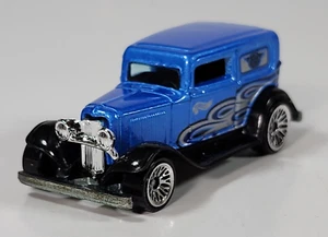 Ford 1932 Hot Wheels 1932 sedán entrega a escala diecast modelo ruedas de encaje azul - Imagen 1 de 9
