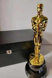 Gold Statue Hollywood Movie Film Actor Award with Box Exact Size - Picture 1 of 12