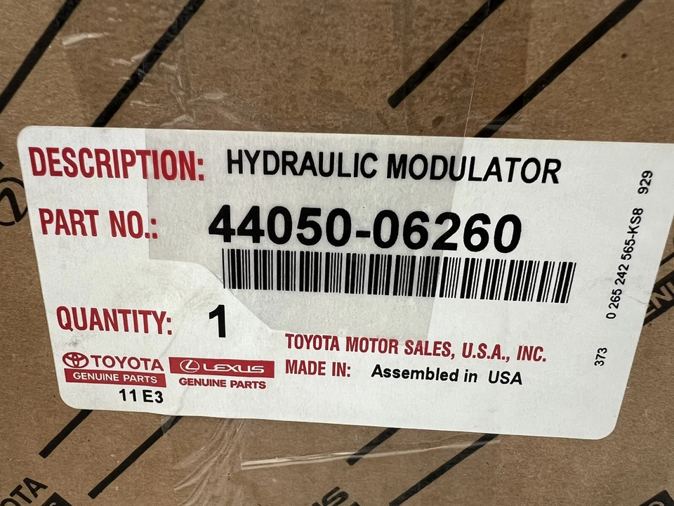 Atuador de freio 2012 Toyota Camry 4 cilindros 44050-06260 atuador - Imagem 1 de 4