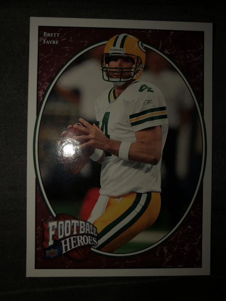 Brett Favre 2008 Upper Deck Football Heroes #8 - Image 1 of 1