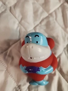 RYANS WORLD BIG GIL SHARK 2" FIGURE  (MA75) - Picture 1 of 2