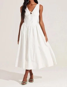 Astr Maili Dress White - Picture 1 of 11