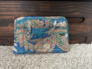 Bolsa organizadora de artículos de tocador de maquillaje amenidades de viaje marca TOTES acolchada cachemira - Imagen 1 de 23