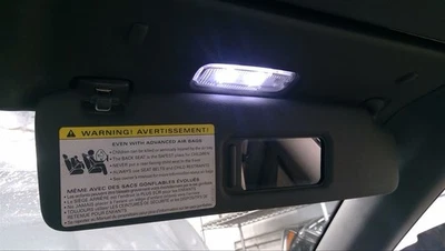 Parasol de pasajero convertible con iluminación para AUDI A5 1910811 10-17 Foto 1 de 4