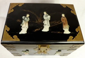 Vintage Asian Jewelry Box Mother of Pearl Geisha Girls Black Lacquer and Brass - Picture 1 of 17