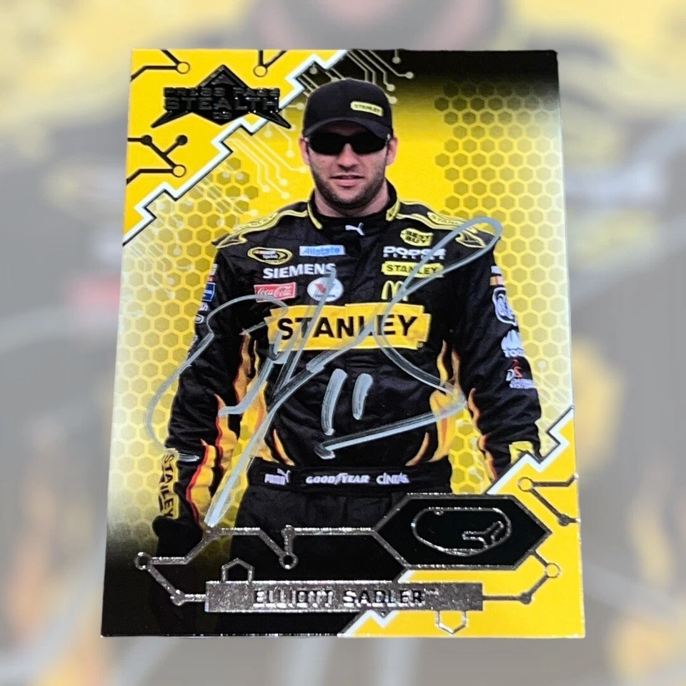 Elliott Sadler 2008 PRESS PASS #29 STEALTH STANLEY TOOLS NASCAR autographed card - Image 1 of 1
