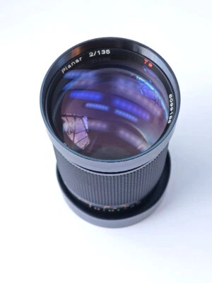 Contax Carl Zeiss Planar T* 135mm f2 manual prime lens (C/Y mount) - Image 1 of 4