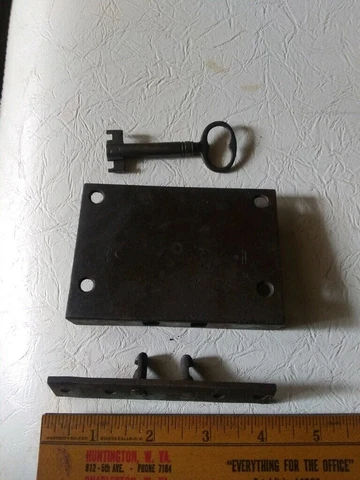 Old Cabinet Door Furniture Surface Lock Hand Cut Skeleton Key Brass Keyhole 1800 Cover
