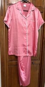Cabernet Women's Rose Pink Paisley Silky Two-Piece Pajama Set Size M - Picture 1 of 5