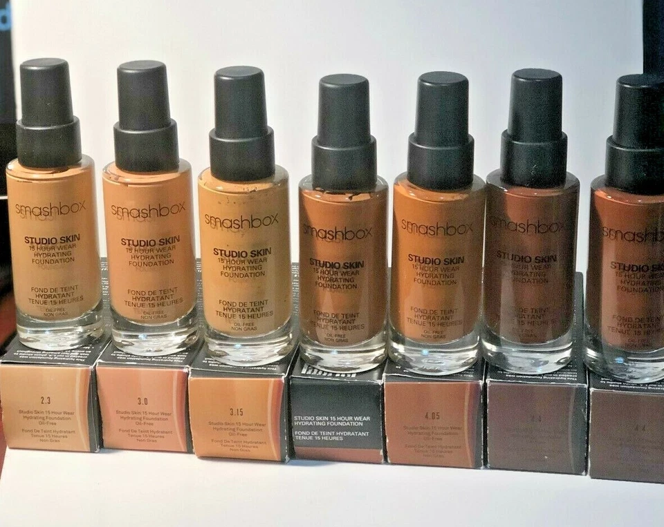 SMASHBOX STUDIO SKIN HYDRATING  FOUNDATION 15 HOUR WEAR OIL FREE CHOOSE  COLOR - Image 1 of 1
