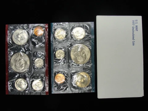 1977 U.S. Mint P&D Uncirculated Coin Set Cover