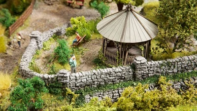 NOCH® Mauern aus Granit, handbemalte Mauer aus Struktur-Hartschaum, Modellbau - Bild 1 von 4