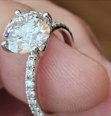 3 1/3 CT Lab Grown Diamond Wedding/Engagement Ring - WHITE GOLD - Image 1 of 4