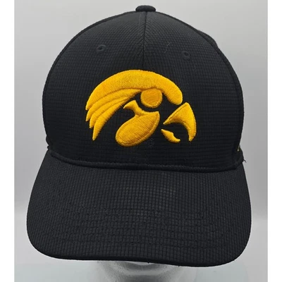 Gorra de béisbol Iowa Hawkeyes negra dorada NCAA ajuste flexible Top of the World Hat Foto 1 de 4