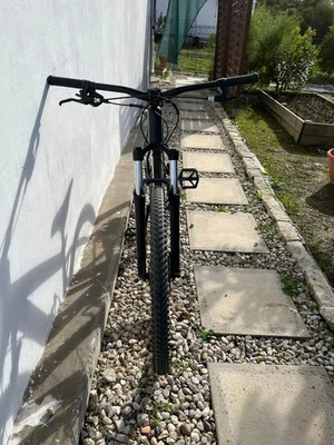 Mountain Bike Rockrider Nera | Alluminio | Ruote 27.5” | 9 Marce - Immagine 1 di 4