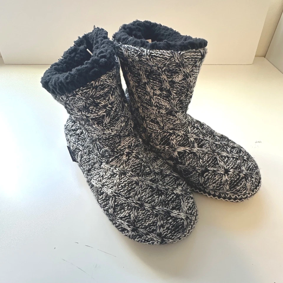 Zapatillas botín de punto para mujer Muk Luks negras blancas talla grande 9-10 cómodas Foto 1 de 4