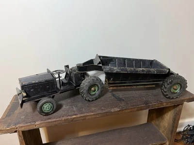 Juguetes modelo Doepke Euclid Pioneer de colección volteo inferior movimiento de tierras neumáticos Goodyear Foto 1 de 4