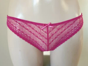 CHANTAL THOMASS STRING/TANGA TAILLE 40 MODELE NATHALIE COULEUR FUSHIA REF 0304 - Picture 1 of 2