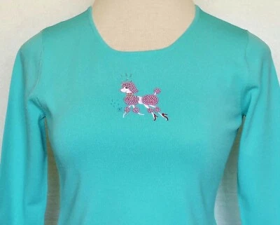 女式粉色贵宾犬上衣衬衫全新带标签绿松石蓝色装饰贵宾犬小号 — 第 1/4 张图片