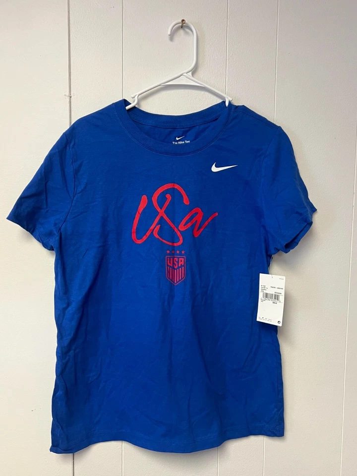 Nike Soccer USA Shirt Womens Medium Blue Fitted Slim Athletic