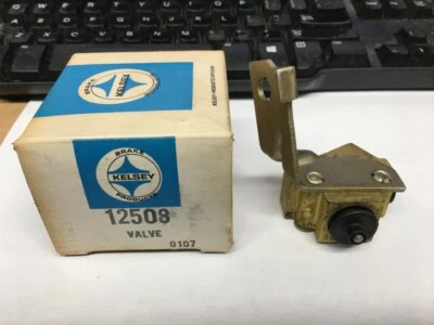 DISC BRAKE PROPORTIONING METERING VALVE 1967 Cadillac Eldorado NOS KELSEY 12508 - Image 1 of 3