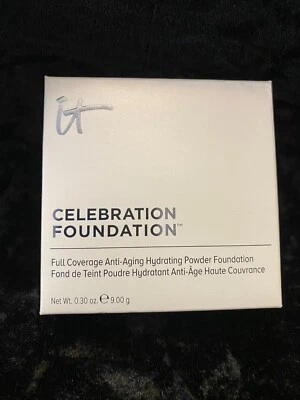 it Cosmetics Celebration Foundation Illumination Hydrating Powder 0.30 oz RICH - Image 1 of 3