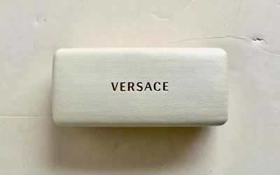 Versace Gafas de sol Anteojos Estuche rígido Bolso sin asas Blanco Fieltro a presión Tela Documentos Caja Foto 1 de 4