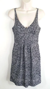 BCBGeneration Women Size Extra Small Sheath Dress Gray Deep V-neck Back Cutout - Picture 1 of 9