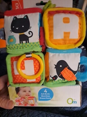 Brand NEW Infantino Discover and Play Soft Blocks Development Toy 4 Pack 0+Month - Image 1 of 4